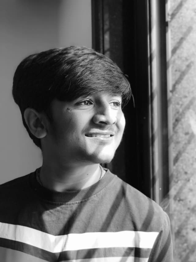 Vasu Desai Profile